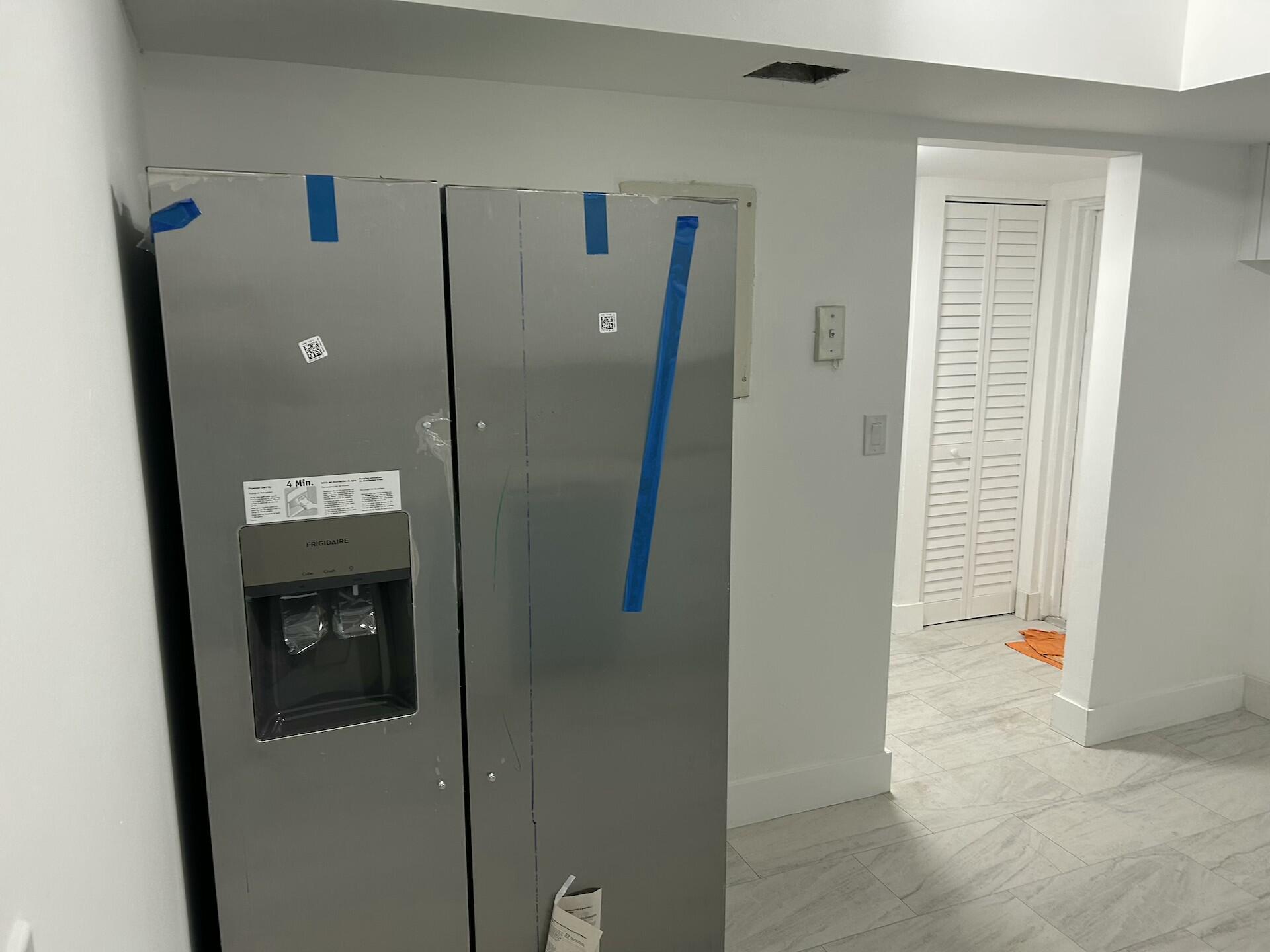 701 North Pine Island Road, Unit 304 Plantation, FL 33324 - Photo 11 of 77 a bathroom with a shower