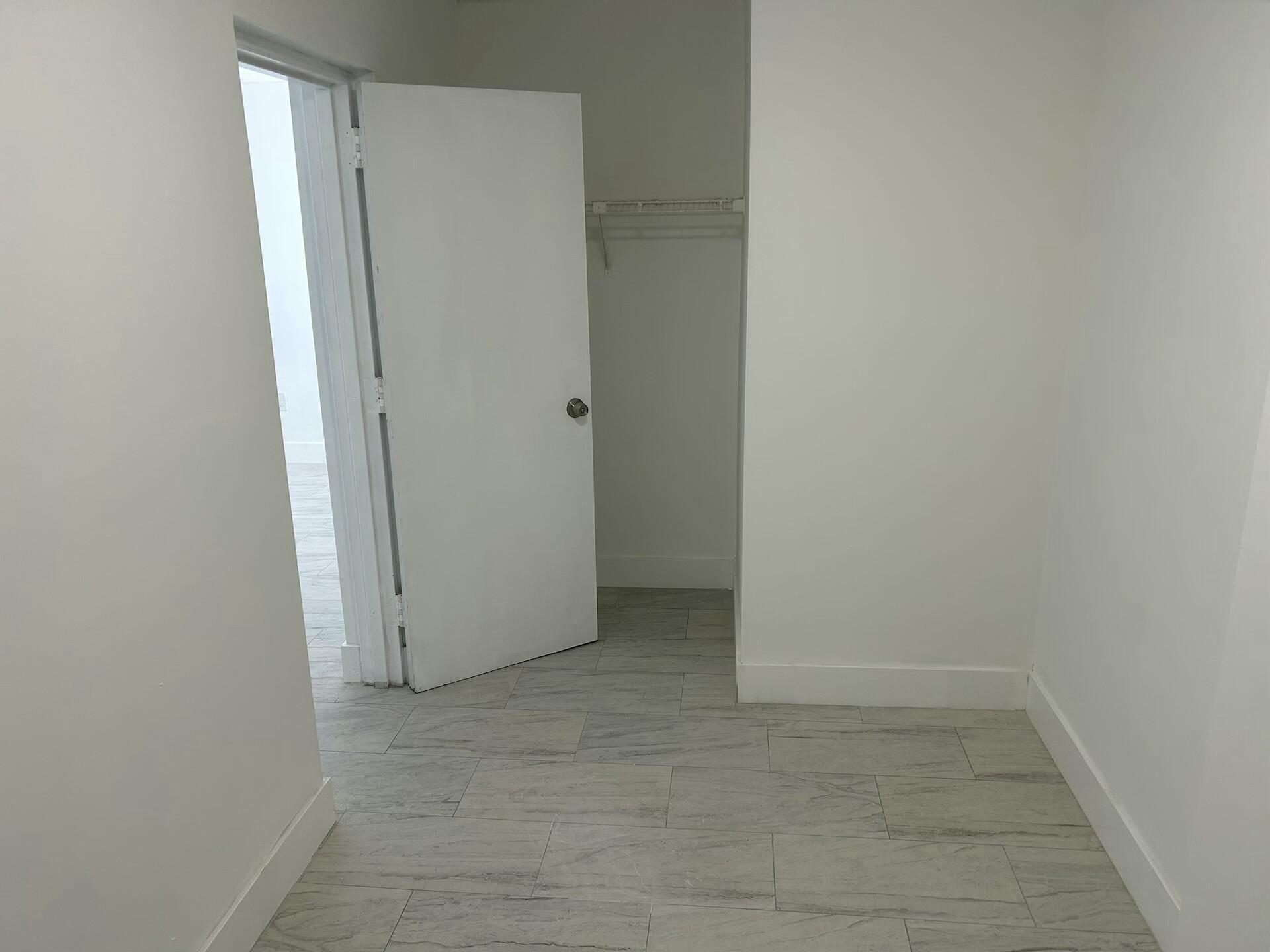 701 North Pine Island Road, Unit 304 Plantation, FL 33324 - Photo 23 of 77 IMG_2137