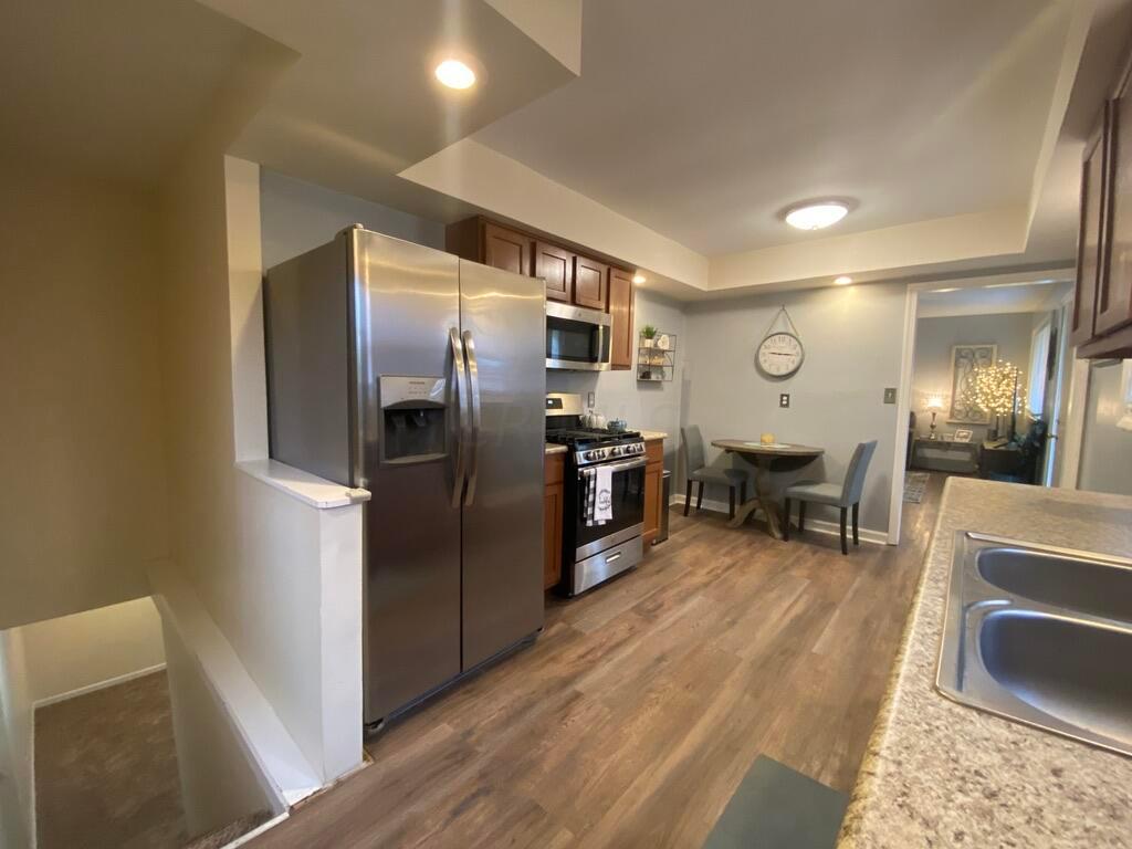3805 Atkinson Road Columbus, OH 43232 - Photo 5 of 23 Gallery Image 5