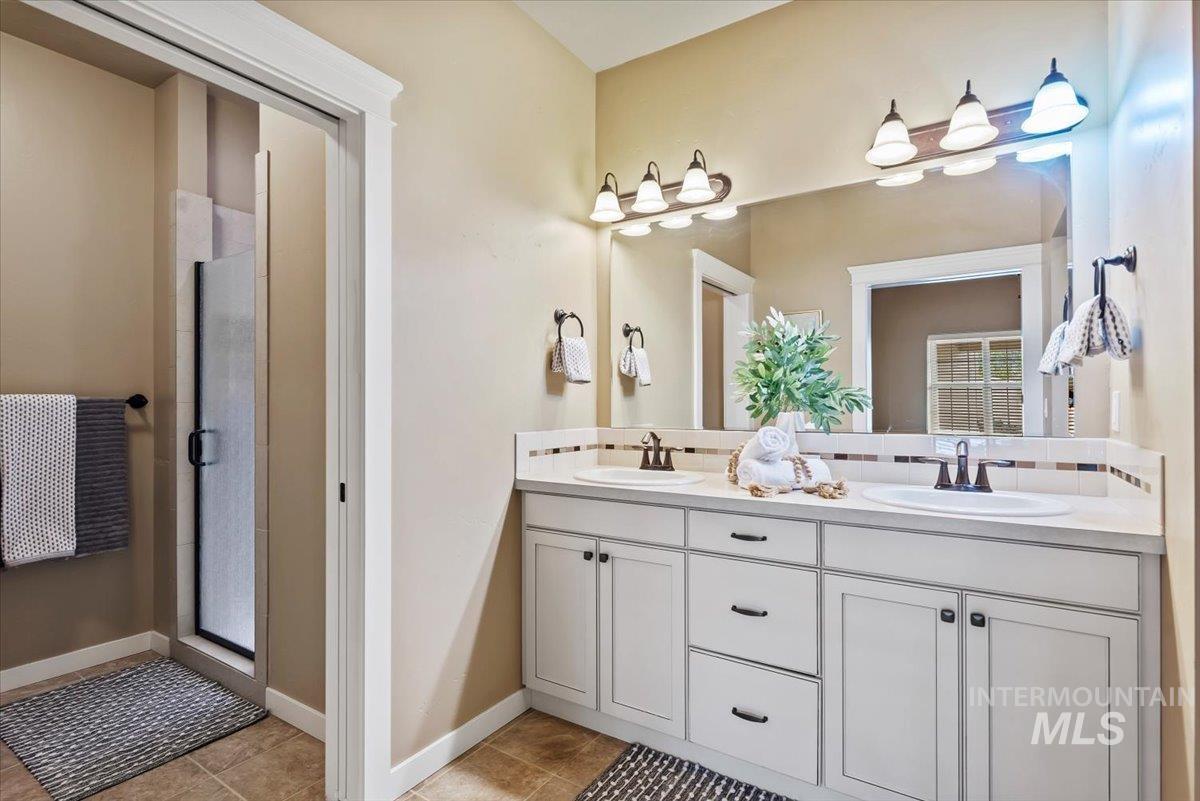 2916 North Cloverdale Road Boise, ID 83713 - Photo 17 of 32