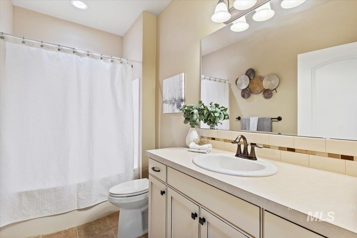 2916 North Cloverdale Road Boise, ID 83713 - Photo 24 of 32