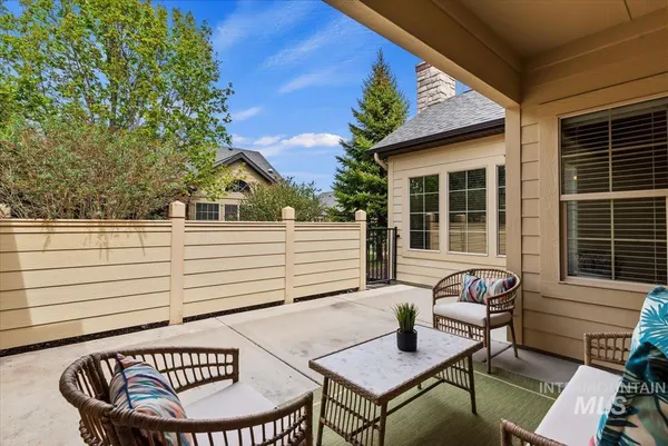 $450,000 | 2916 North Cloverdale Road, Boise, ID 83713