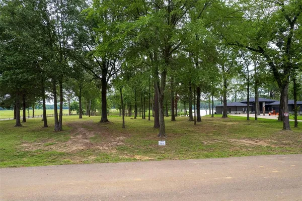 $400,000 | Lot 10 Eagles Nest Cir Mount, Mount Vernon, TX 75457