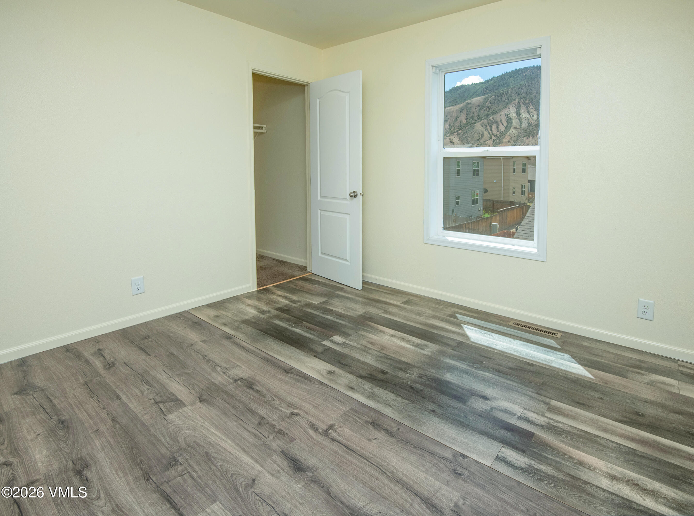 54 Cut Throat Loop Gypsum, CO 81637 - Photo 17 of 39 54-Cut-Throat-Loop-MLS_17