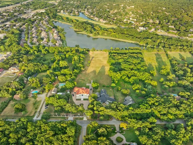 $9,000 | 8542 Meadowbrook Drive, Fort Worth, TX 76120