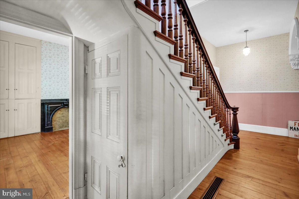 1670 Moselem Spring Road Hamburg, PA 19526 - Photo 5 of 78 a view of entryway and hall with wooden floor