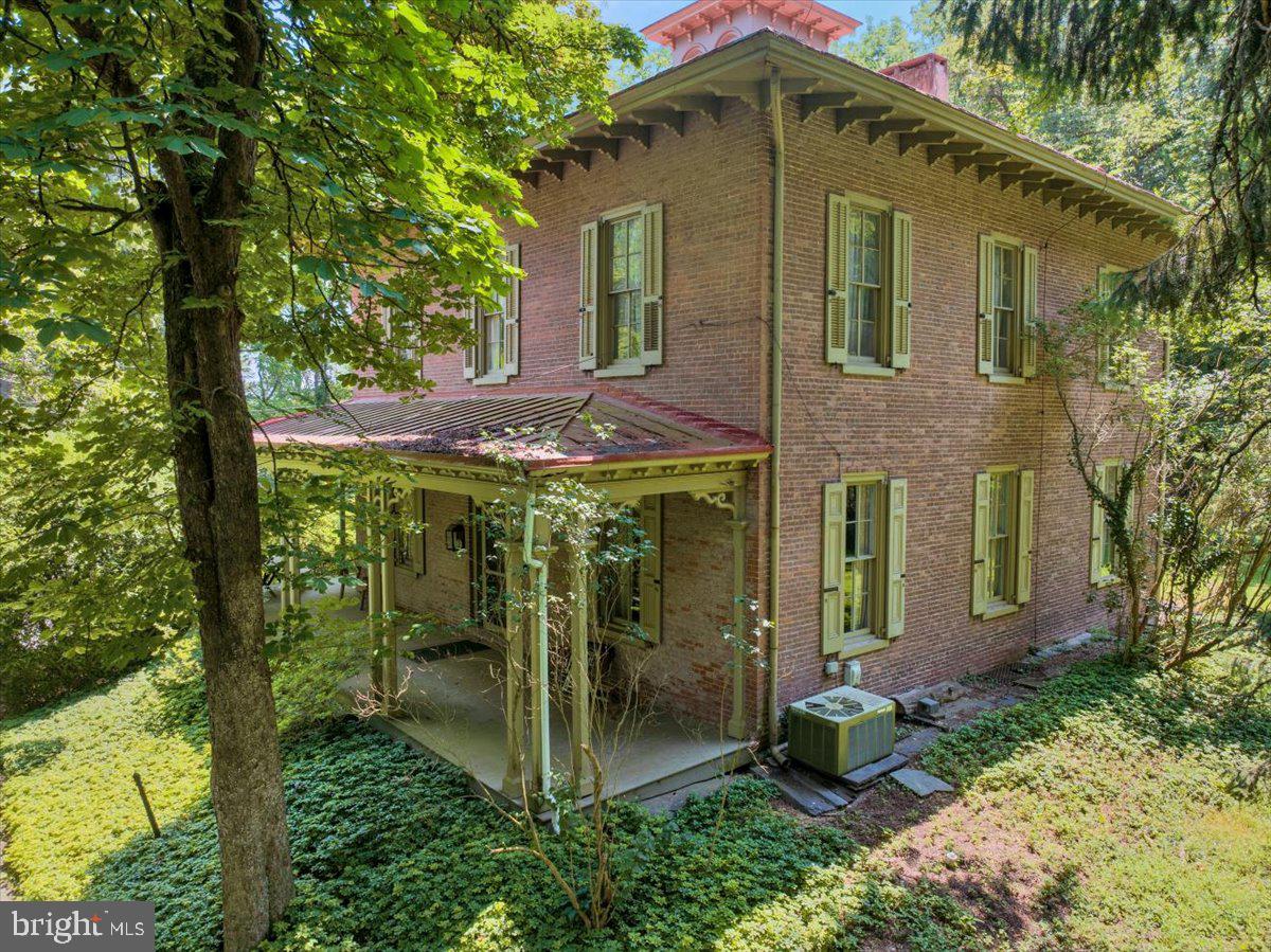 1670 Moselem Spring Road Hamburg, PA 19526 - Photo 59 of 78 a view of a small garden in the patio