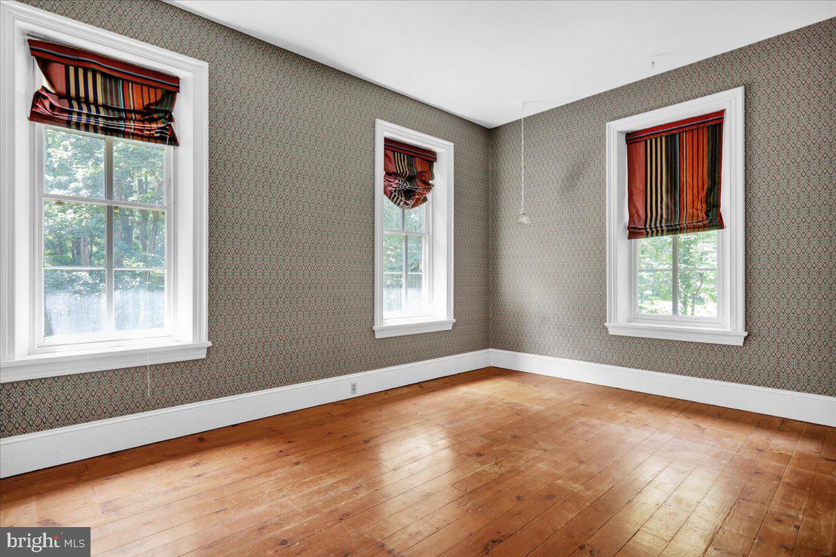 1670 Moselem Spring Road Hamburg, PA 19526 - Photo 6 of 78