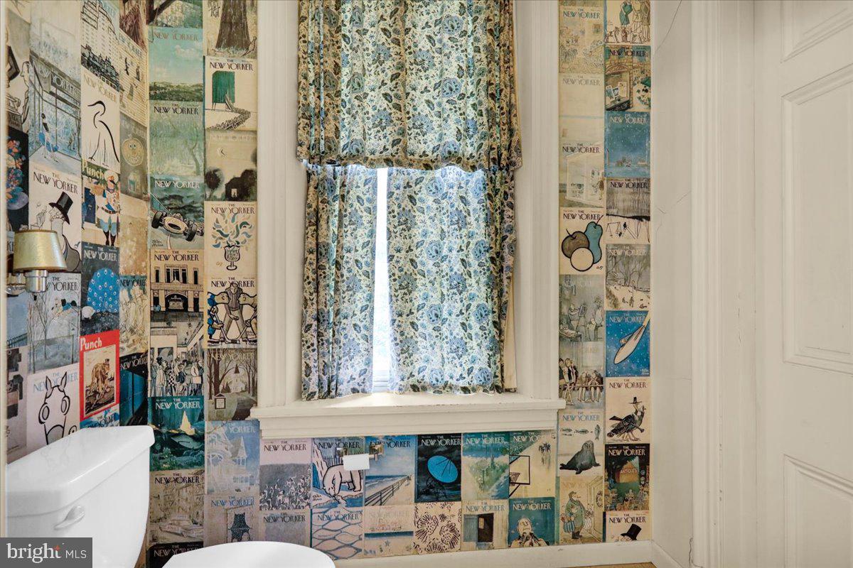 1670 Moselem Spring Road Hamburg, PA 19526 - Photo 10 of 78 a view of a city from a building