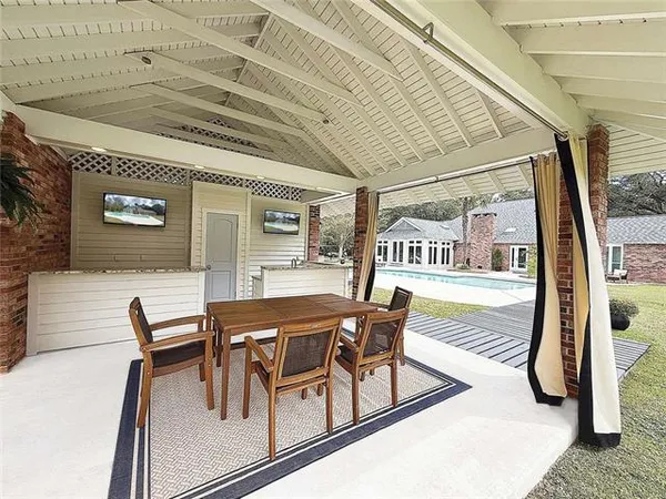 $1,875,000 | 19167 South Fitzmorris Road, Covington, LA 70435