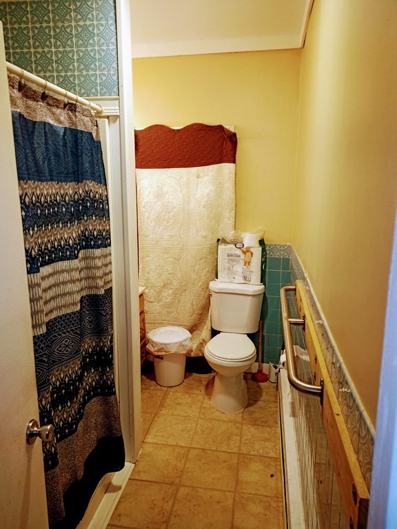30 Scott Street Springfield, MA 01108 - Photo 8 of 29