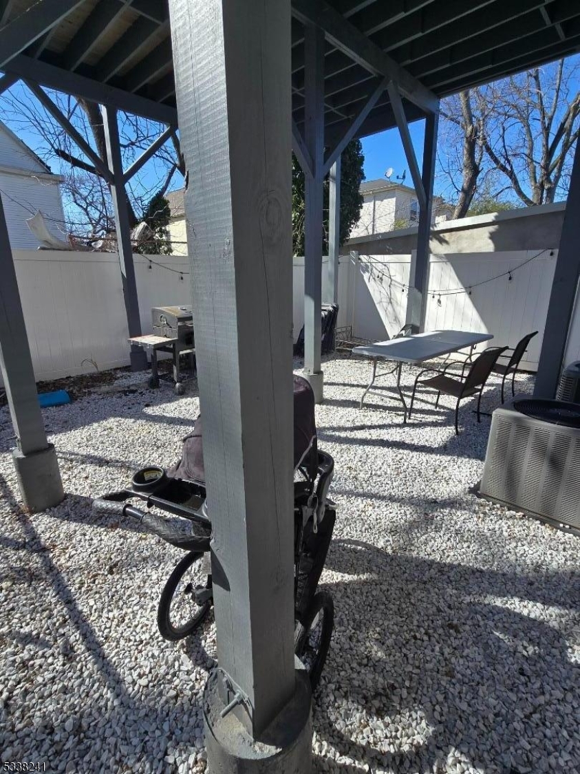 634 Magnolia Avenue, Unit 1 Elizabeth Port, NJ 07206 - Photo 11 of 12