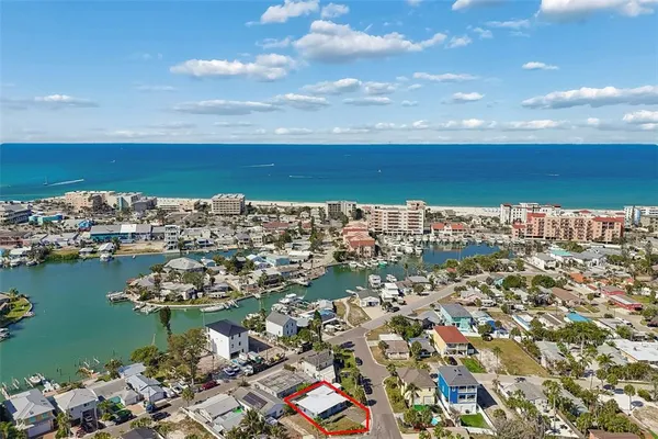 $286,000 | 13098 Boca Ciega Avenue, Madeira Beach, FL 33708