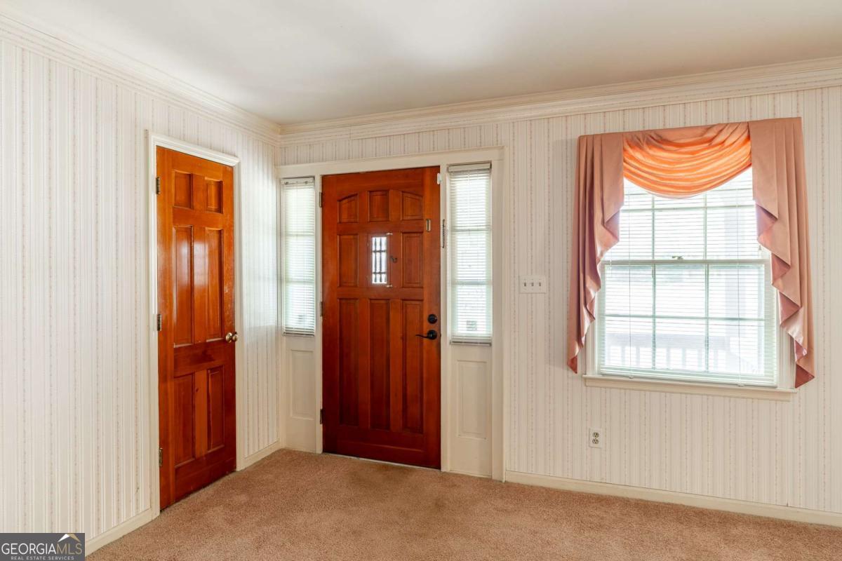 389 Ashton Drive Athens, GA 30606 - Photo 12 of 72