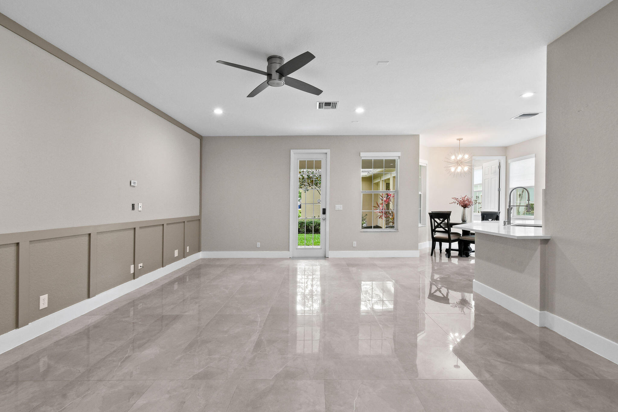 111 Tullamore Avenue Jupiter, FL 33458 - Photo 14 of 64 111TullamoreAve-Part2(13)