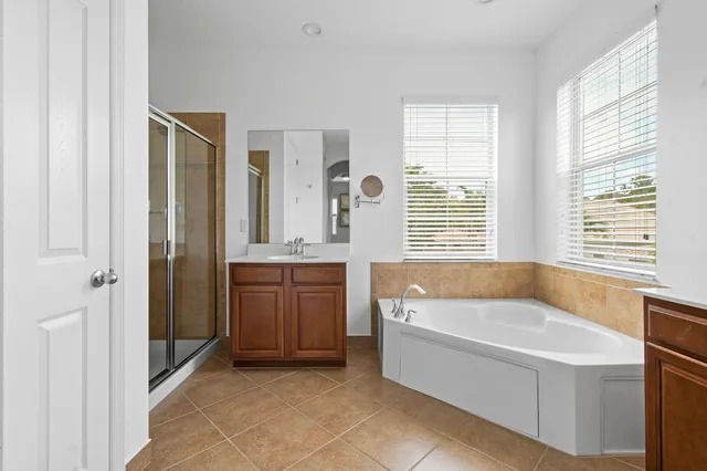 $1,275,000 | 111 Tullamore Avenue, Jupiter, FL 33458