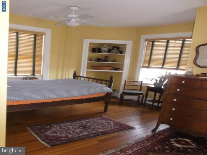 7342 Rural Lane Philadelphia, PA 19119 - Photo 12 of 13