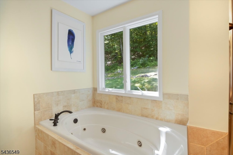 80 Bald Eagle Road Hackettstown, NJ 07840 - Photo 19 of 40