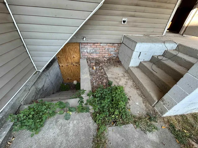 $90,000 | 2443 Oliver Street, Fort Wayne, IN 46803