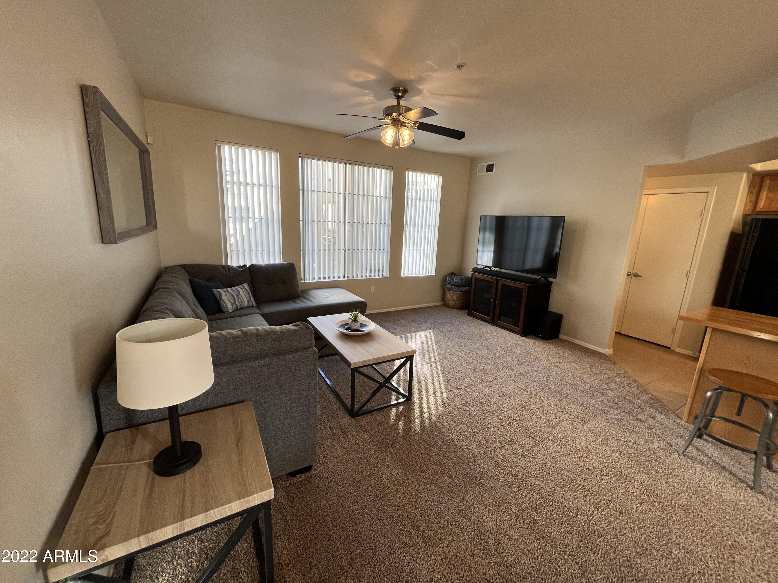 280 South Evergreen Road, Unit 1306 Tempe, AZ 85288 - Photo 13 of 58 Living room 6