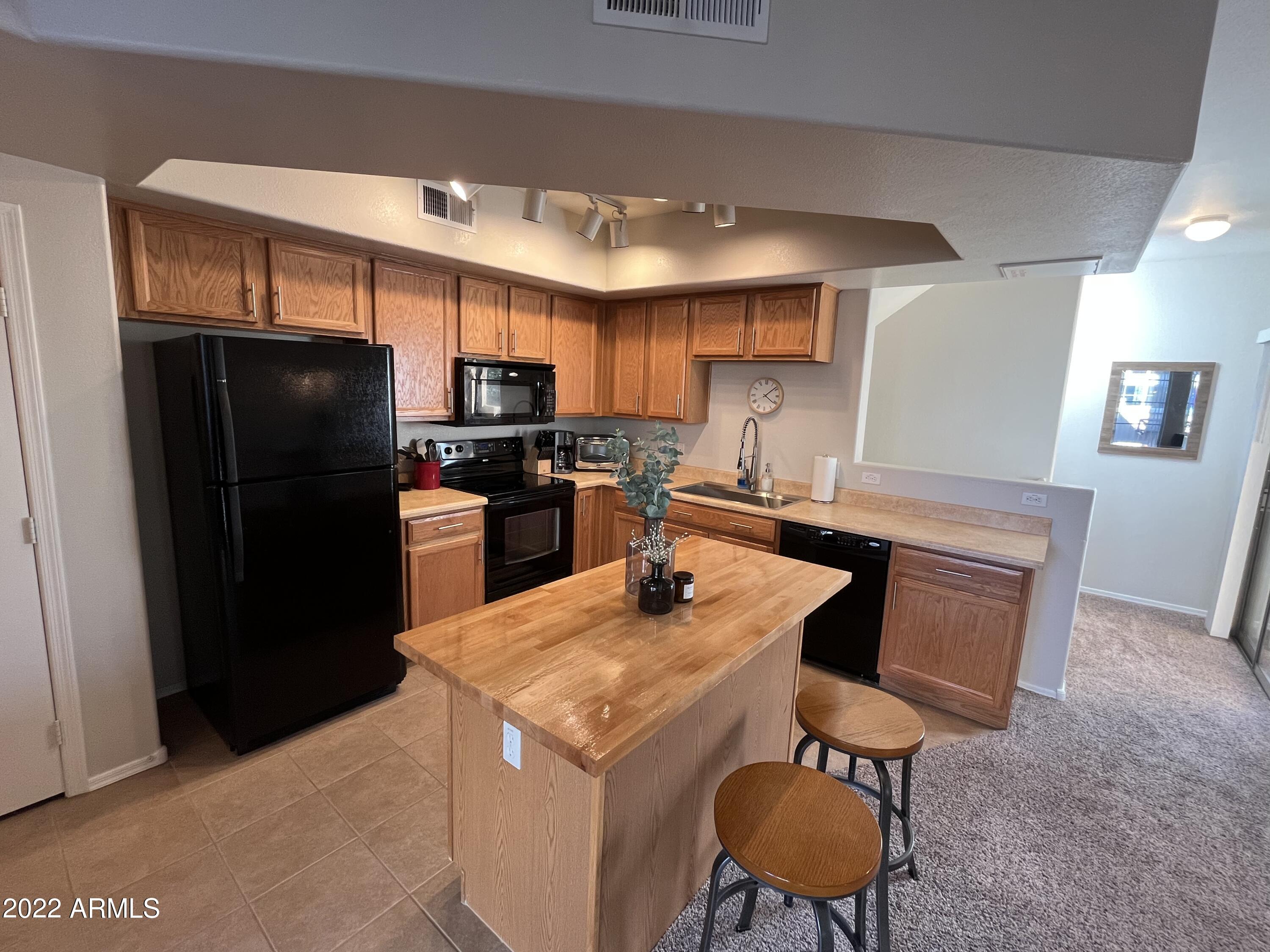 280 South Evergreen Road, Unit 1306 Tempe, AZ 85288 - Photo 17 of 58 Kitchen 1