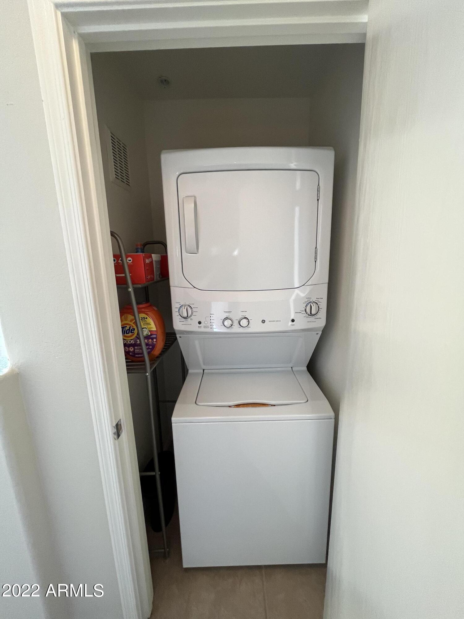 280 South Evergreen Road, Unit 1306 Tempe, AZ 85288 - Photo 30 of 58 Stacked Washer and Dryer