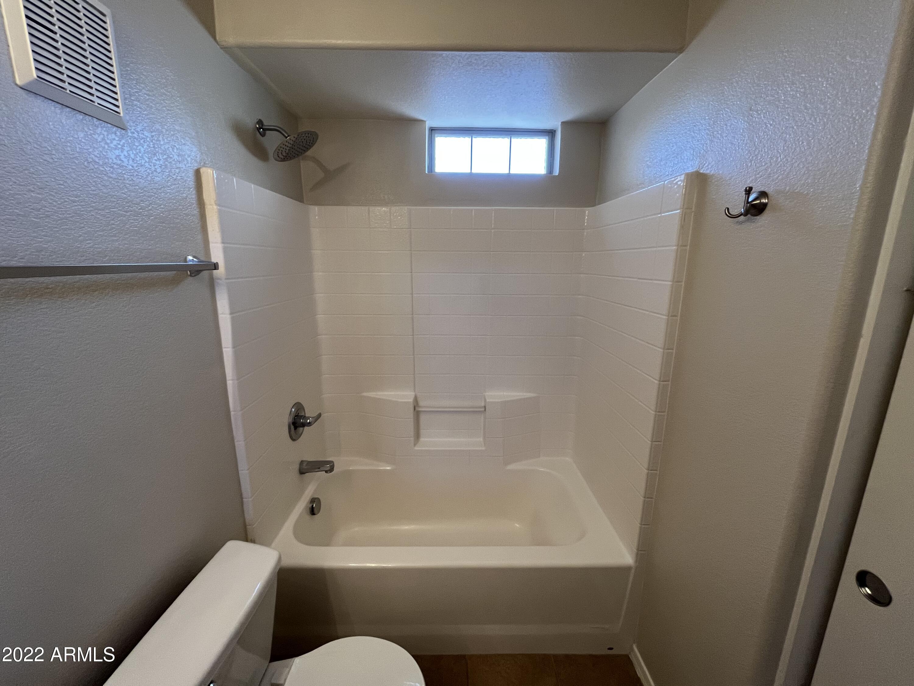 280 South Evergreen Road, Unit 1306 Tempe, AZ 85288 - Photo 41 of 58 2nd Master Bathroom 4