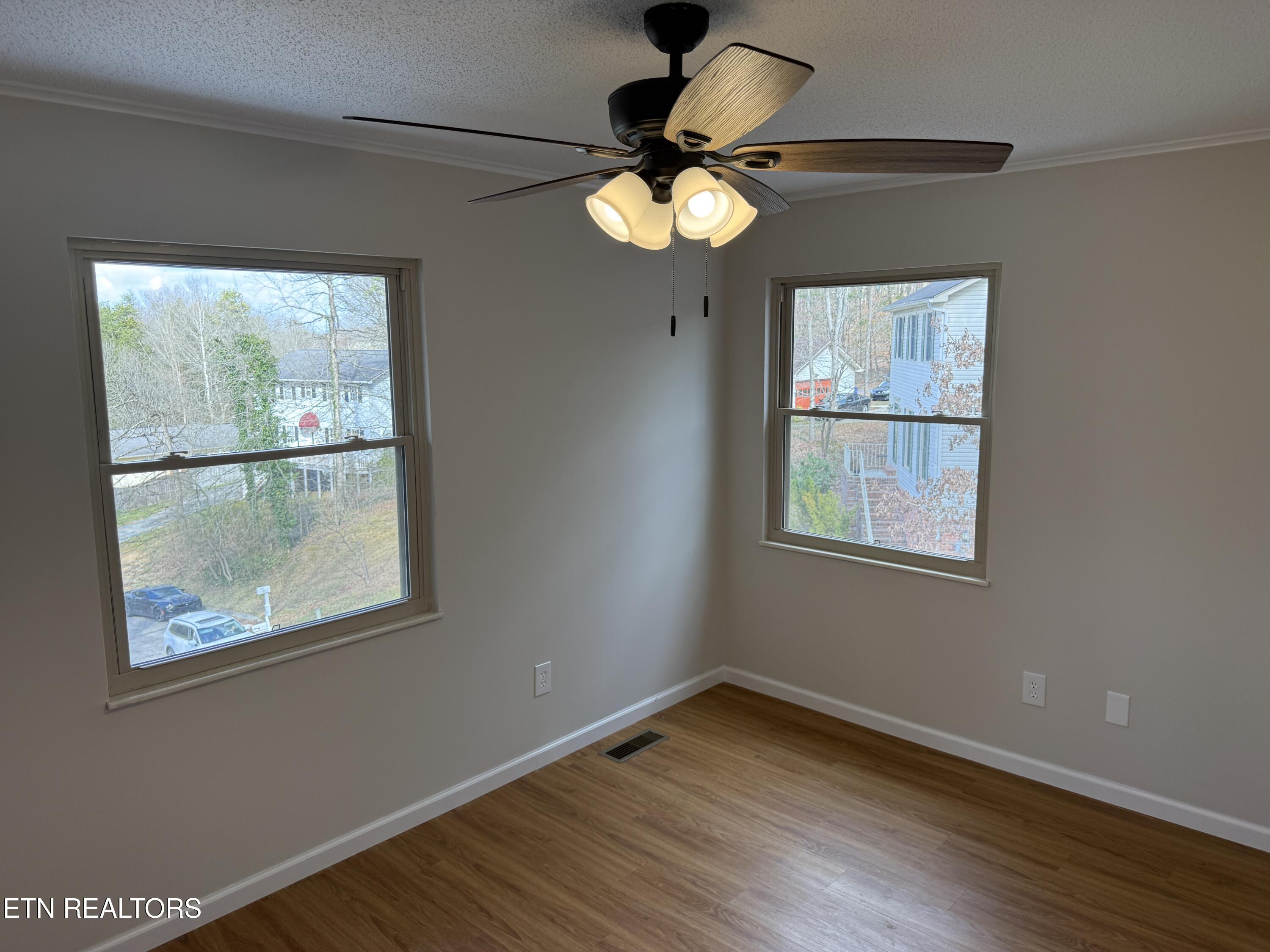 106 Hardwick Place Oak Ridge, TN 37830 - Photo 23 of 31 23