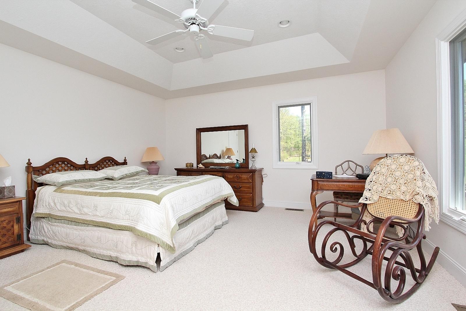 580 Calypso Road Moneta, VA 24121 - Photo 11 of 38 img_0751
