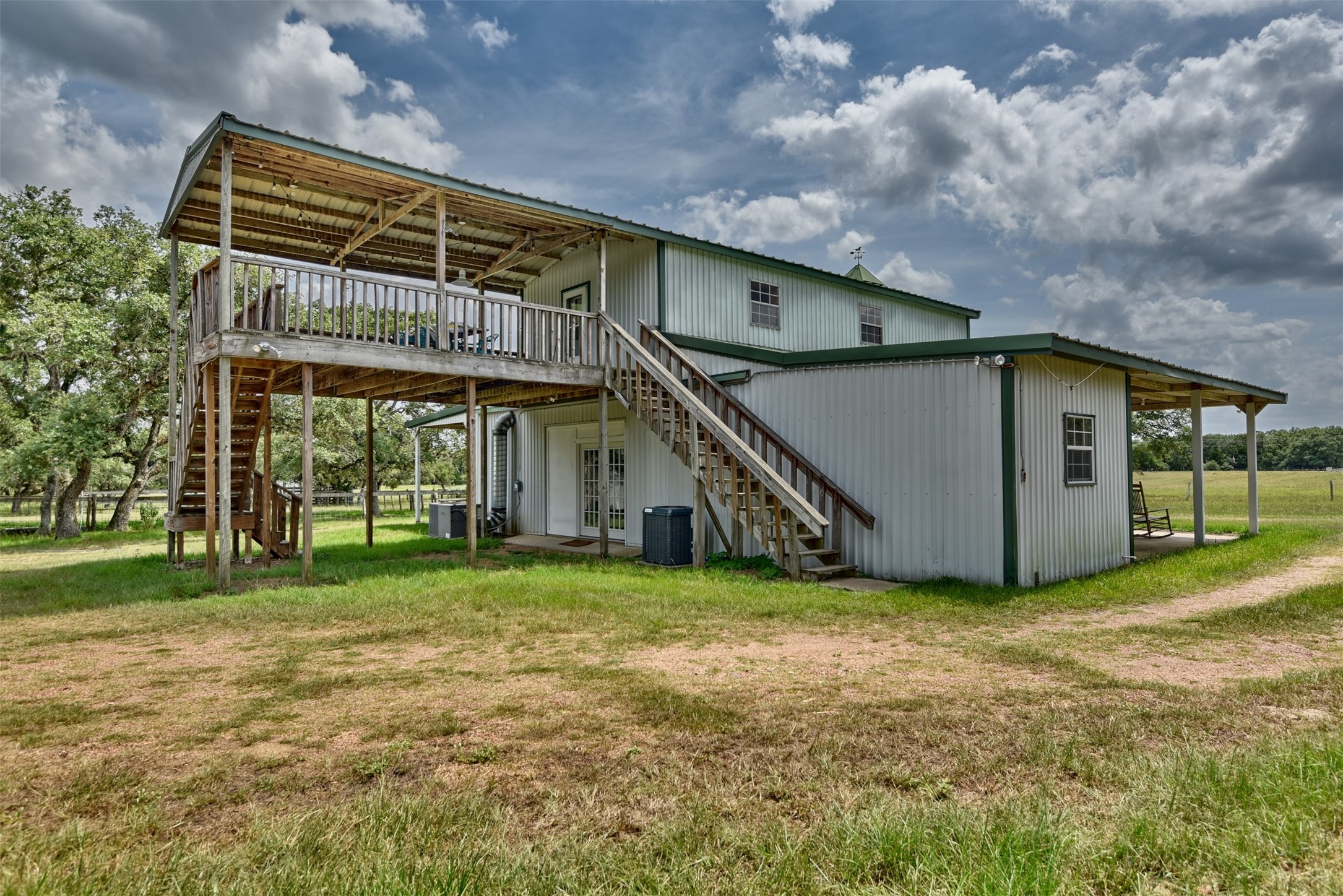 2003 Oak Ridge Road Weimar, TX 78962 - Photo 22 of 35