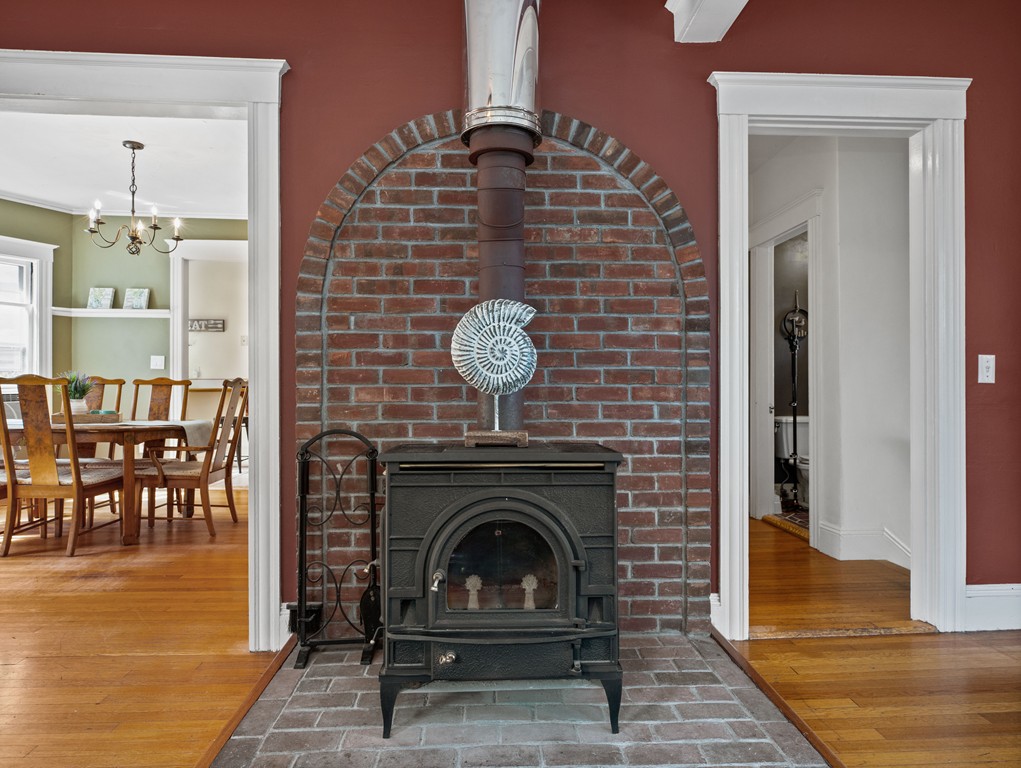 7 Naples Road, Unit 2 Salem, MA 01970 - Photo 4 of 26 Gallery Image 4