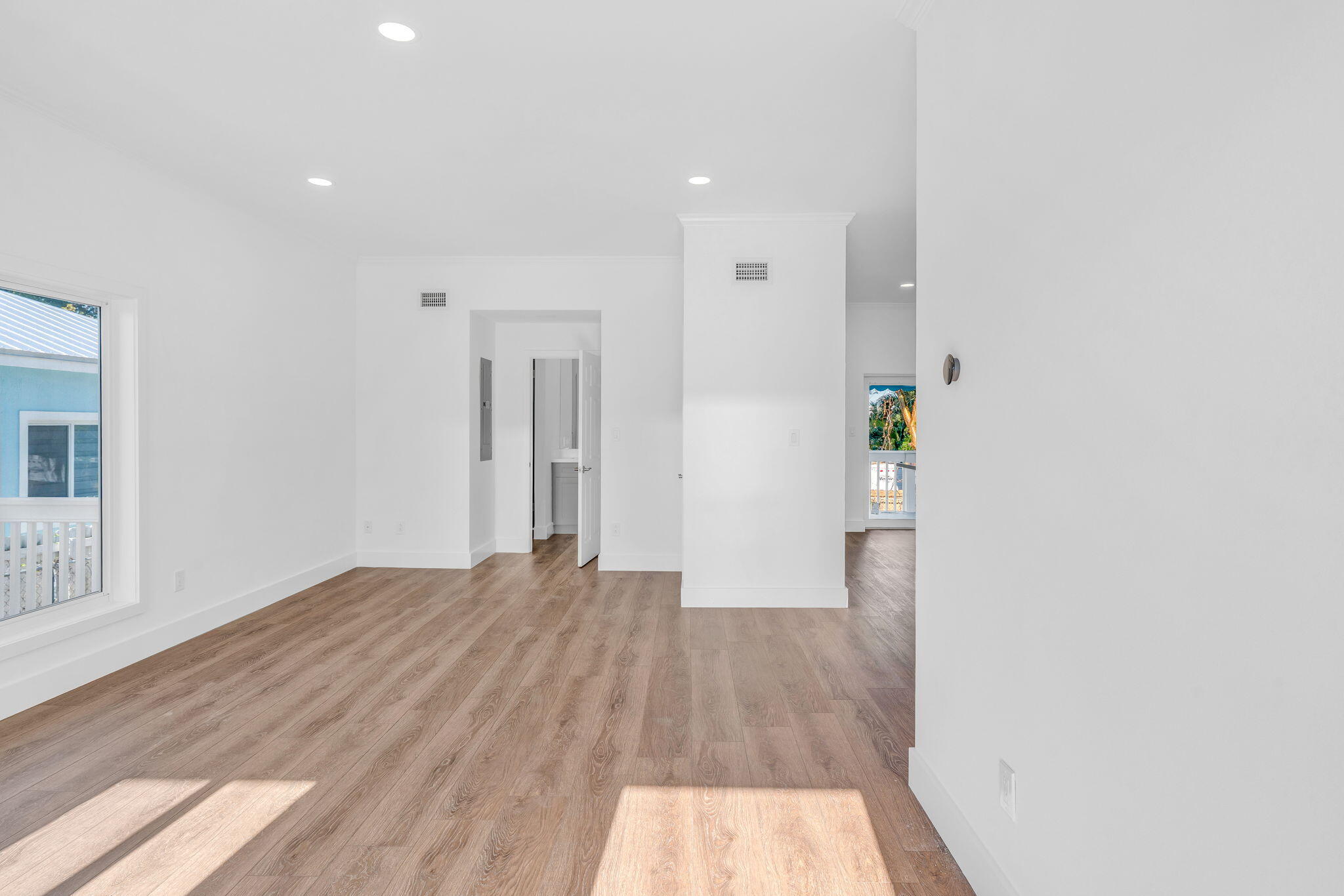 718 Largo Road Key Largo, FL 33037 - Photo 13 of 50 1-web-or-mls-718 Largo Rd - High Exposur