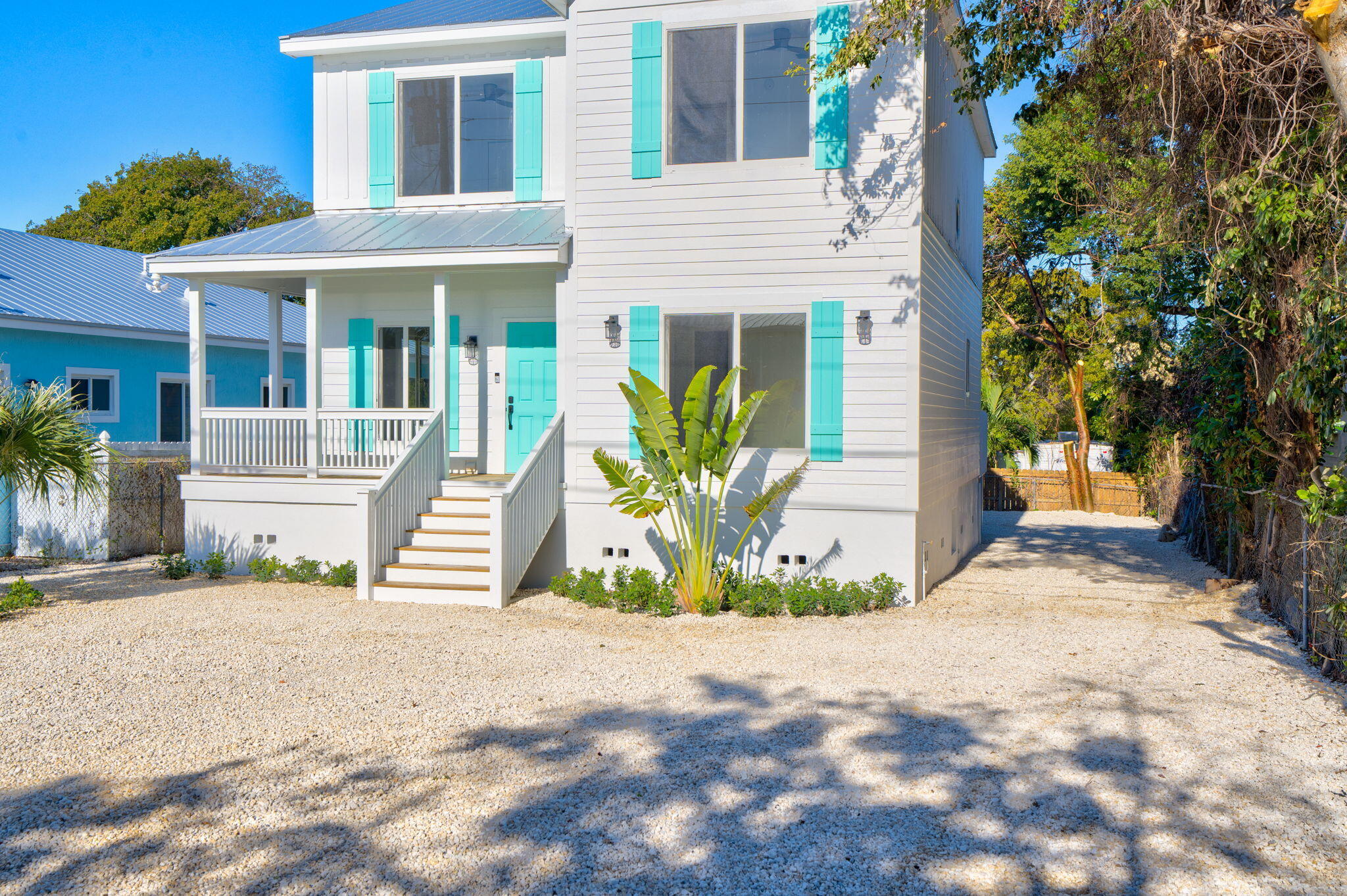 718 Largo Road Key Largo, FL 33037 - Photo 2 of 50 38-web-or-mls-718 Largo Rd- High Exposur