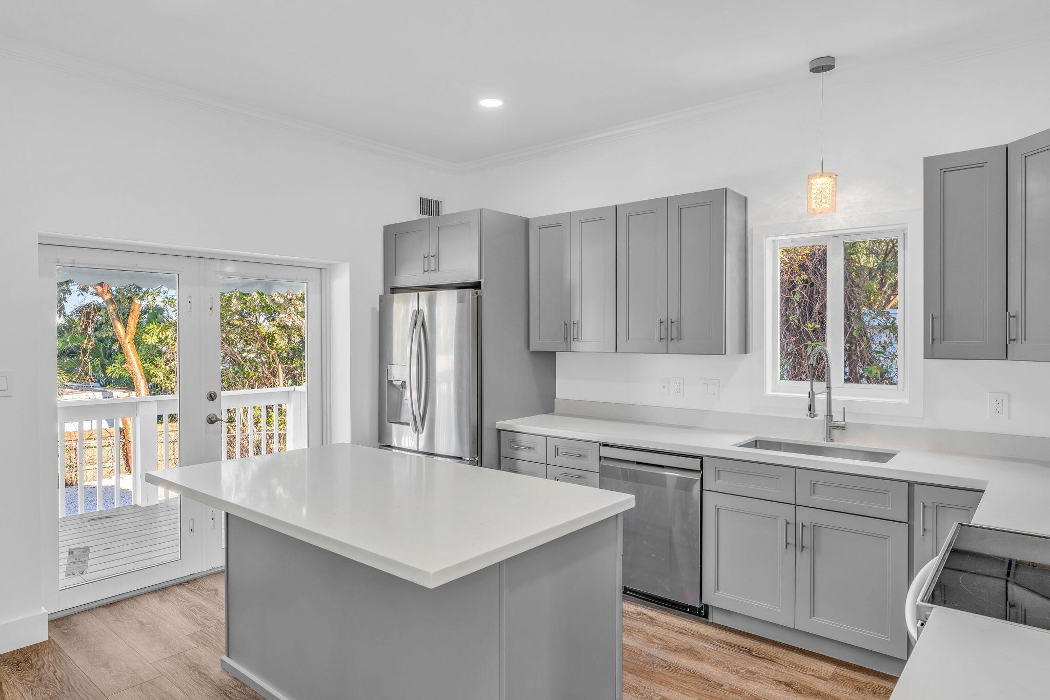 718 Largo Road Key Largo, FL 33037 - Photo 23 of 50 9-web-or-mls-718 Largo Rd - High Exposur