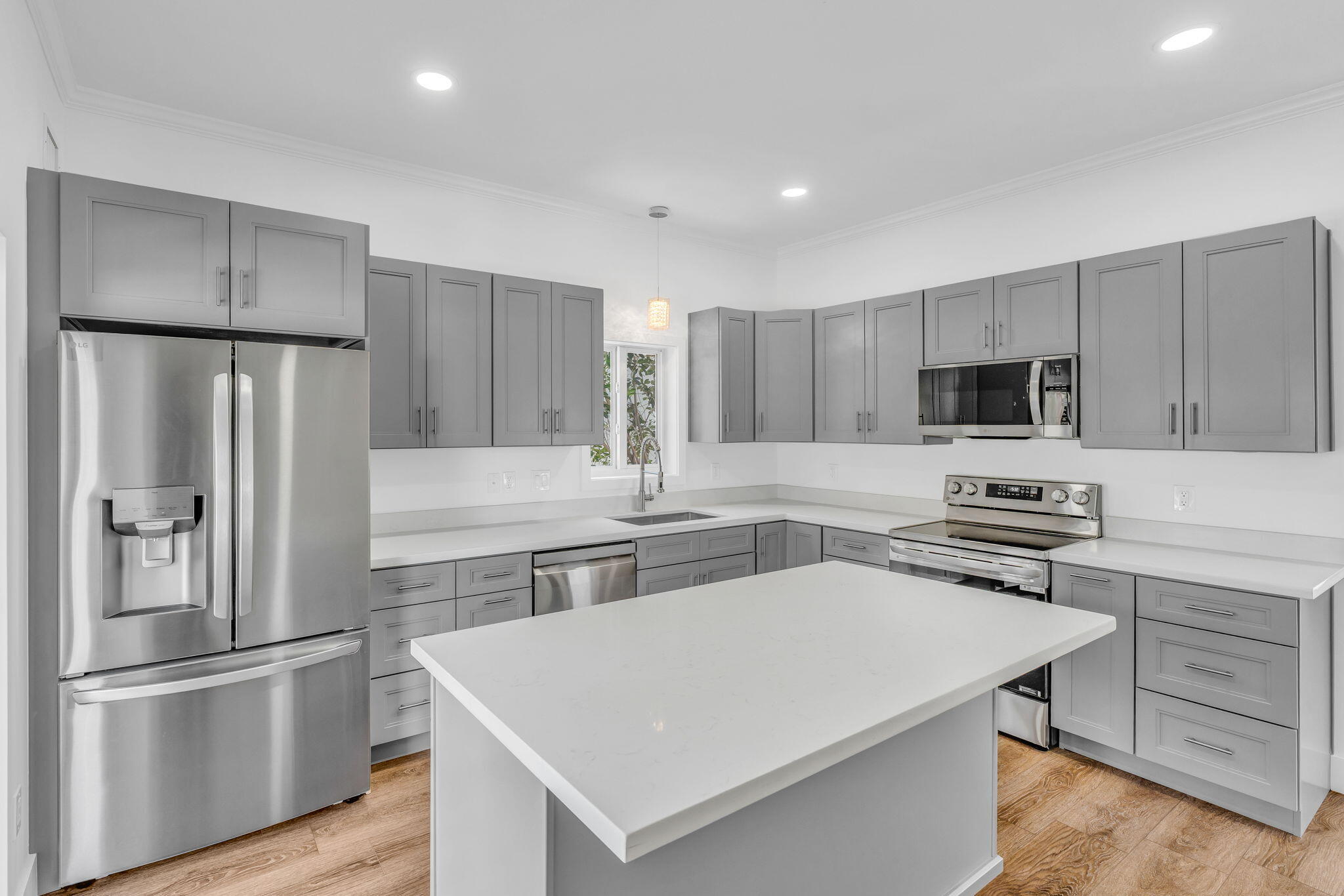 718 Largo Road Key Largo, FL 33037 - Photo 25 of 50 10-web-or-mls-718 Largo Rd - High Exposu