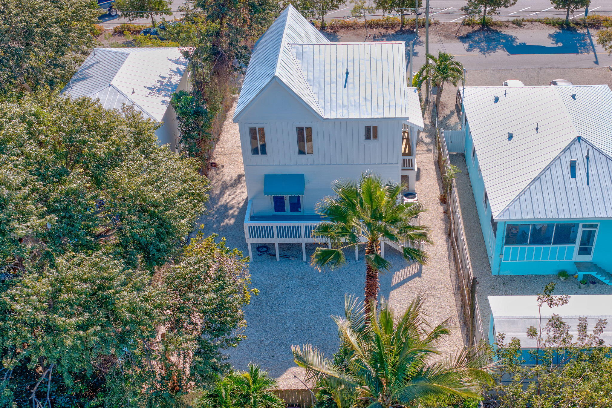 718 Largo Road Key Largo, FL 33037 - Photo 9 of 50 32-web-or-mls-718 Largo Rd- High Exposur
