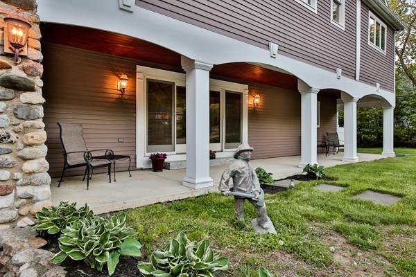 105 Porter Road Boxford, MA 01921 - Photo 3 of 30