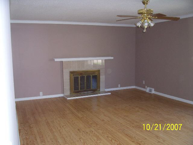 4801 West Petty Road Muncie, IN 47304 - Photo 3 of 9 Gallery Image 3
