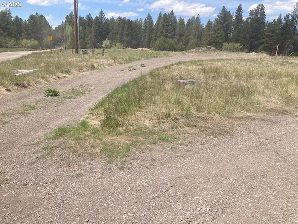 $46,900 | 15516 Deer Avenue, La Pine, OR 97739