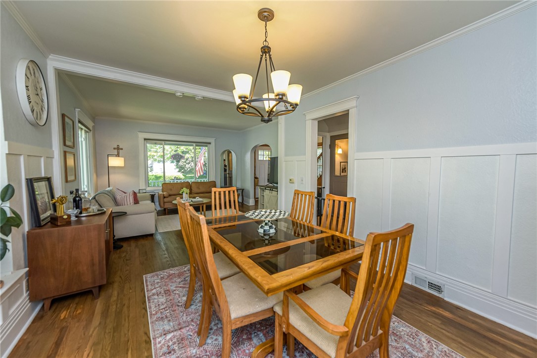 107 Parkside Avenue Rochester, NY 14609 - Photo 17 of 37