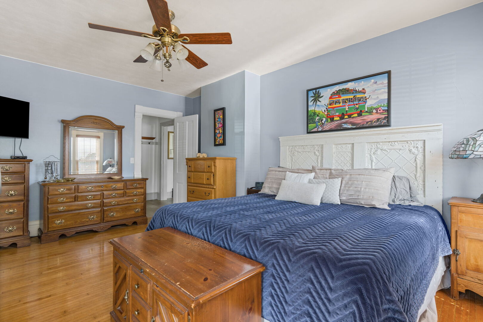417 North State Street Geneseo, IL 61254 - Photo 16 of 51 a bedroom with a bed and furniture