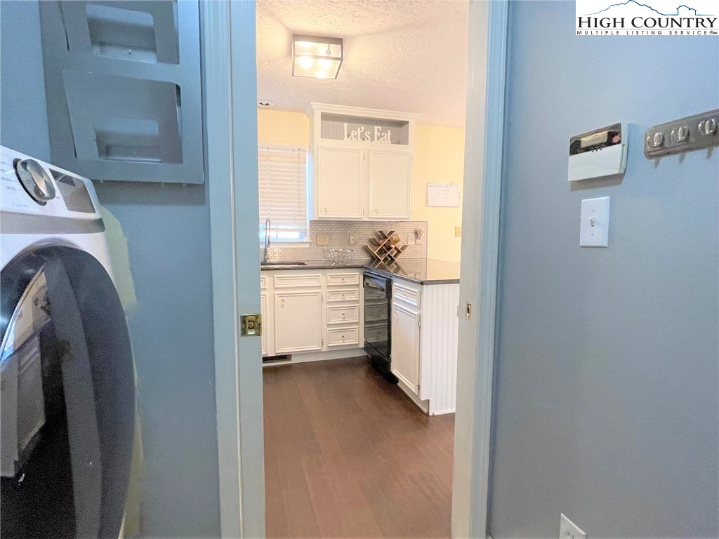 3490 Section House Road Hickory, NC 28601 - Photo 29 of 39 a view of washer and dryer