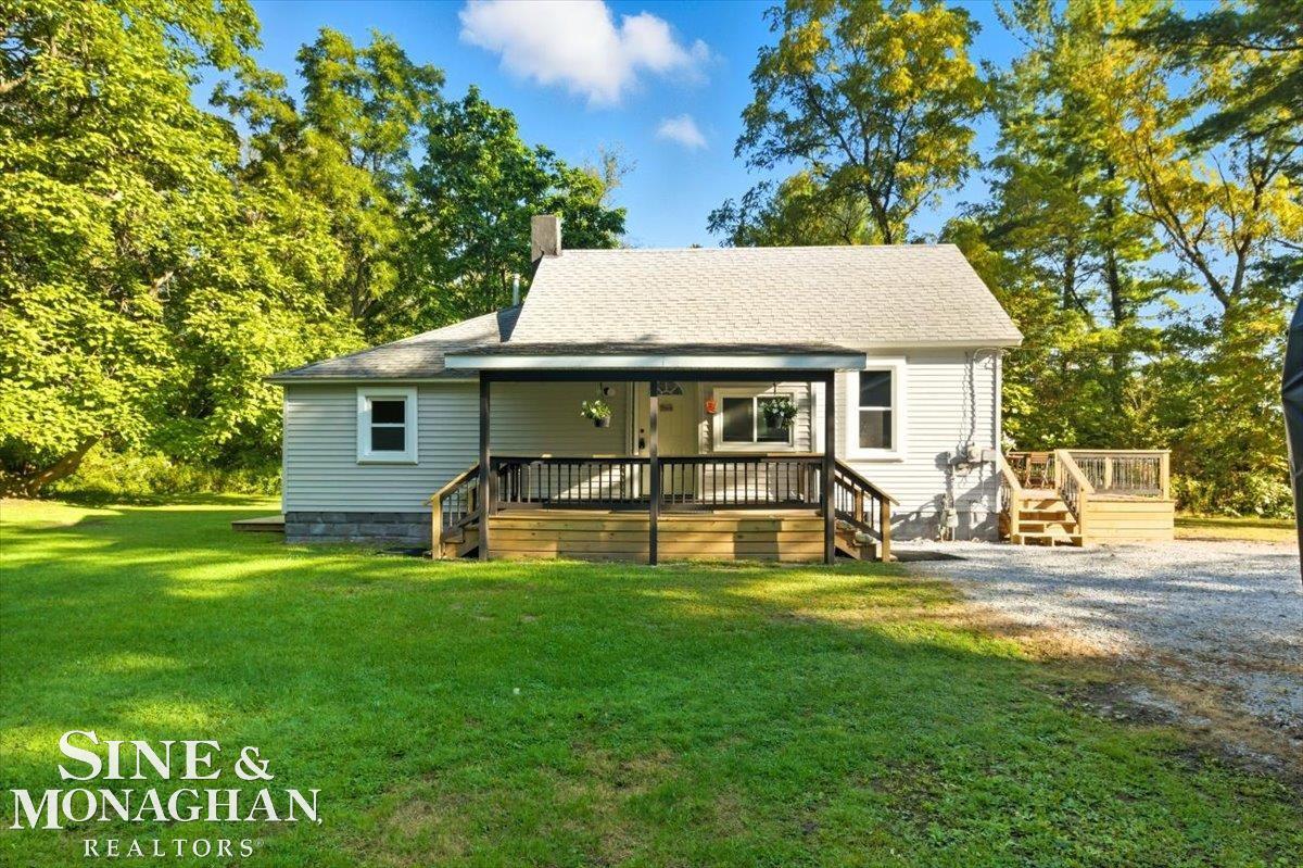 1671 Ditty Road Smiths Creek, MI 48074 - Photo 2 of 24 50188820-c340eef0-c636-4ba2-a684-146bba84af42.JPG