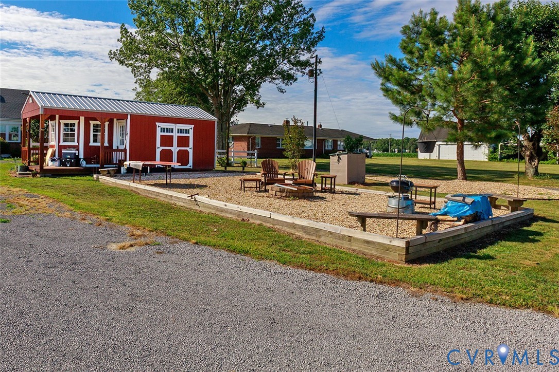 11133 Rolfe Highway Dendron, VA 23839 - Photo 46 of 49