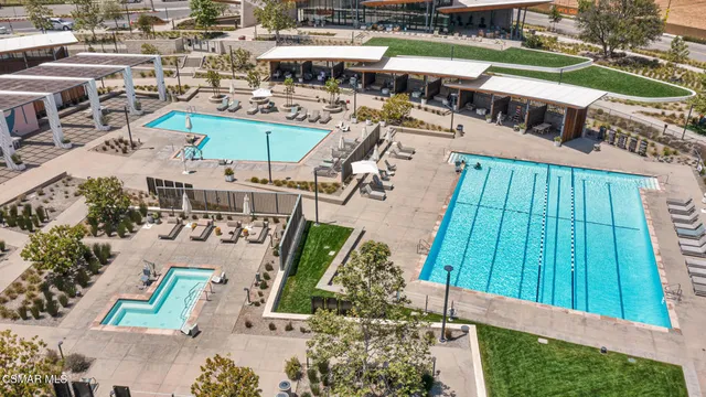 $669,000 | 27065 Tanager Lane, Valencia, CA 91381