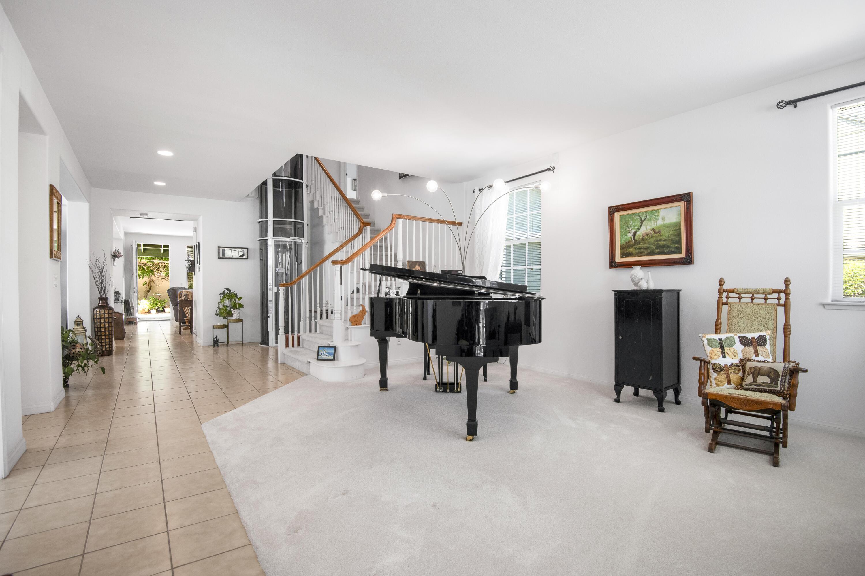 225 Silver Oak Drive Paso Robles, CA 93446 - Photo 2 of 22 a living room with furniture and a table
