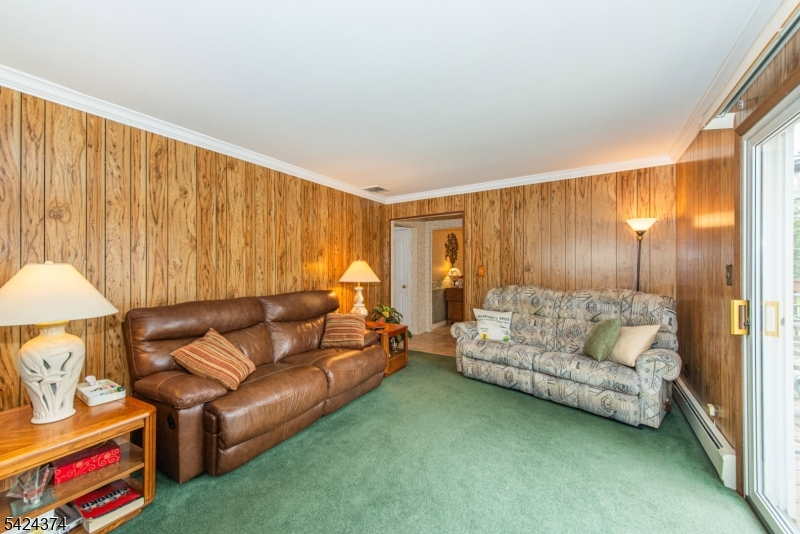 30 Clearfield Road Succasunna, NJ 07876 - Photo 13 of 35