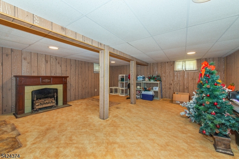 30 Clearfield Road Succasunna, NJ 07876 - Photo 15 of 35