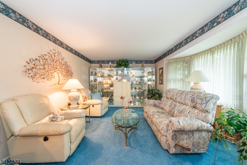 30 Clearfield Road Succasunna, NJ 07876 - Photo 8 of 35