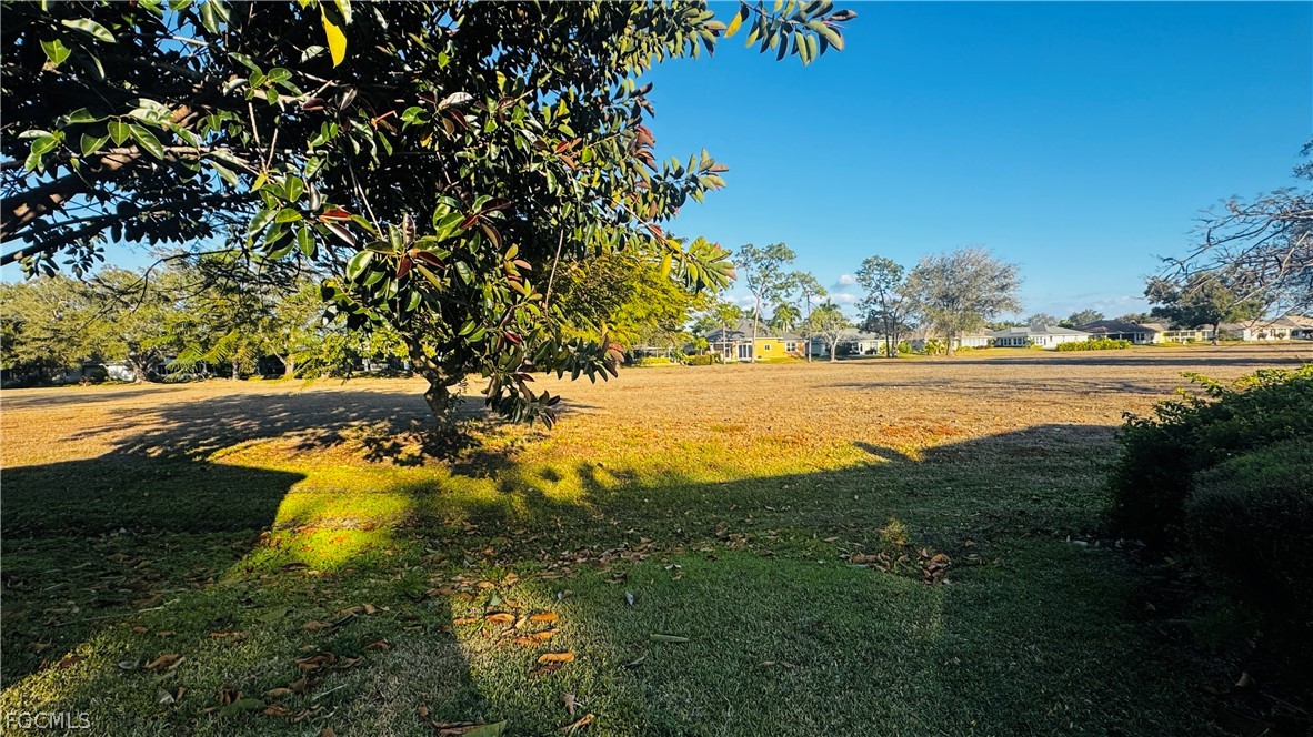 173 Belle Isle Circle Naples, FL 34112 - Photo 9 of 11